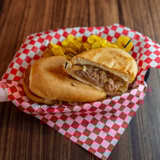 Pan con Lechon Sandwich