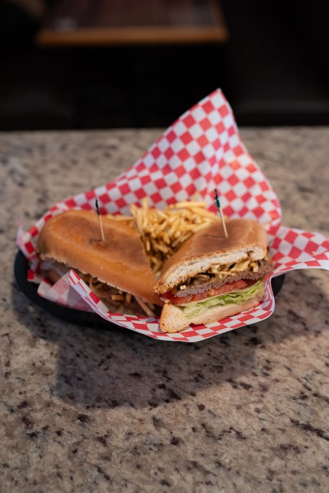 Pan con Bistec Sandwich
